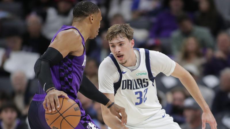 谁更强？ESPN对比15-16赛季库里和本赛季SGA数据（ESPN横评：2015-16库里 vs 本季SGA，谁更胜一筹？）