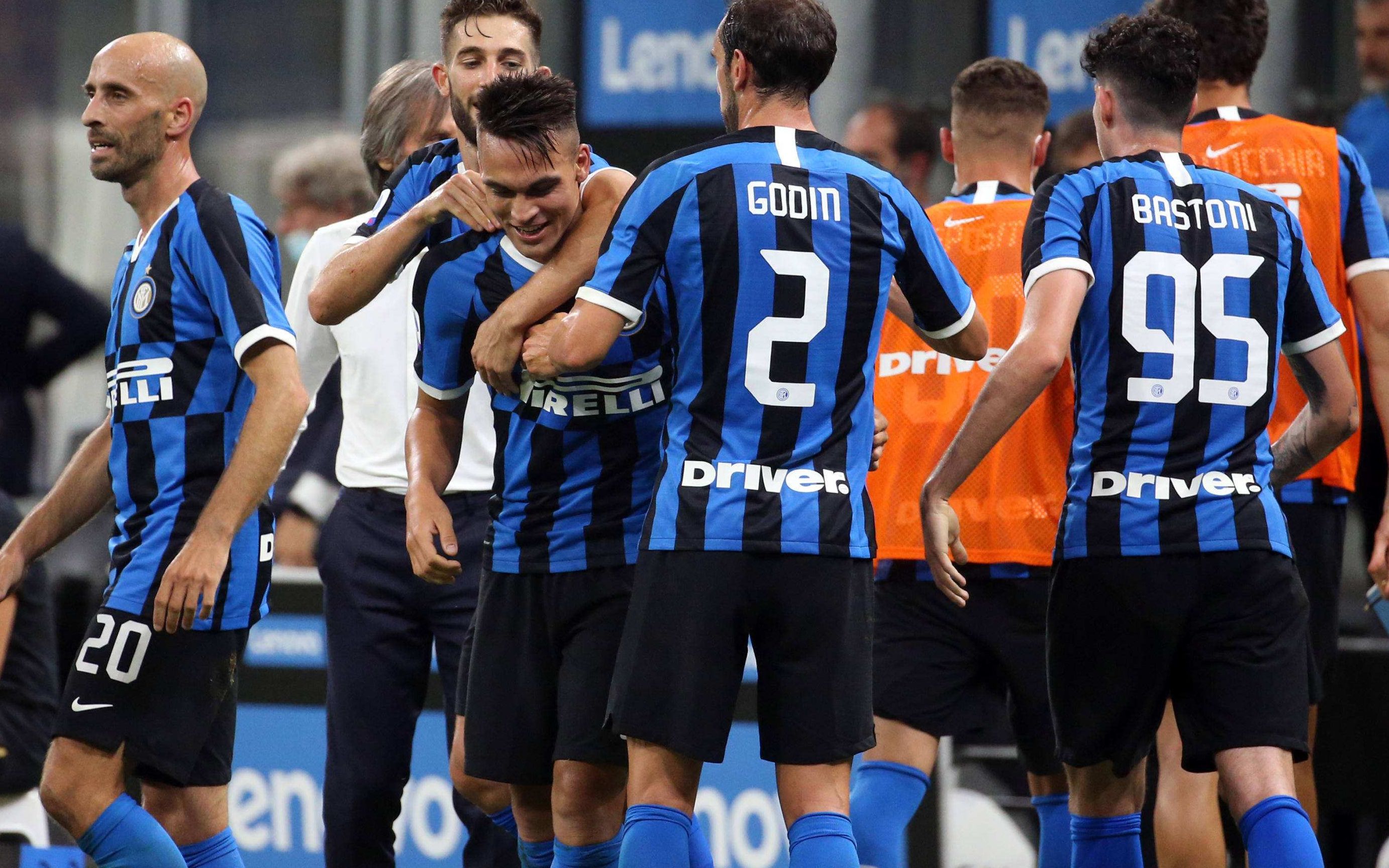 詹俊：若不是裤袜神勇皇马会输更多；维尔茨目前更适合在边路（詹俊：若非库尔图瓦屡献神扑，皇马恐遭更大失利；维尔茨当下更适合踢边路）