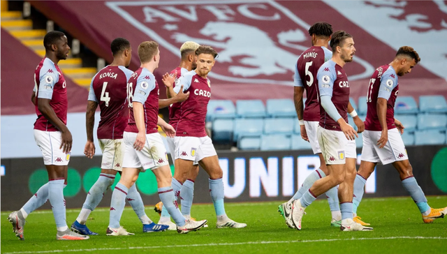 德罗西取热那亚生涯首胜，率队时隔239天再次意甲主场赢球（德罗西首胜热那亚，率队时隔239天再度在意甲主场取胜）