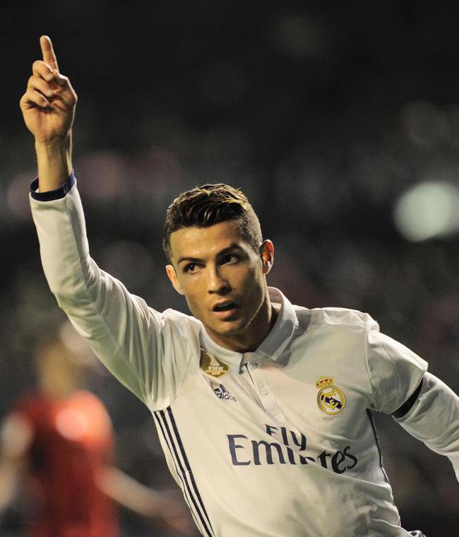 谌贻琴出席国家足球青训中心揭牌仪式（谌贻琴出席国家足球青训中心揭牌活动）