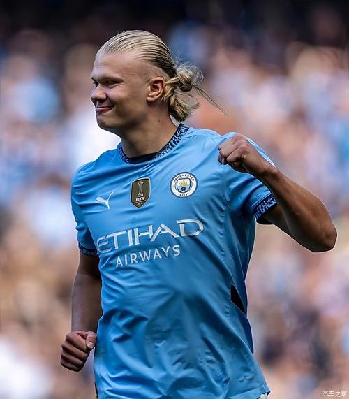 官方：英格兰名哨安东尼-泰勒将执法欧冠第4轮布鲁日vs巴萨（官方确认：欧冠第4轮布鲁日对阵巴萨将由英格兰名哨安东尼-泰勒执法）