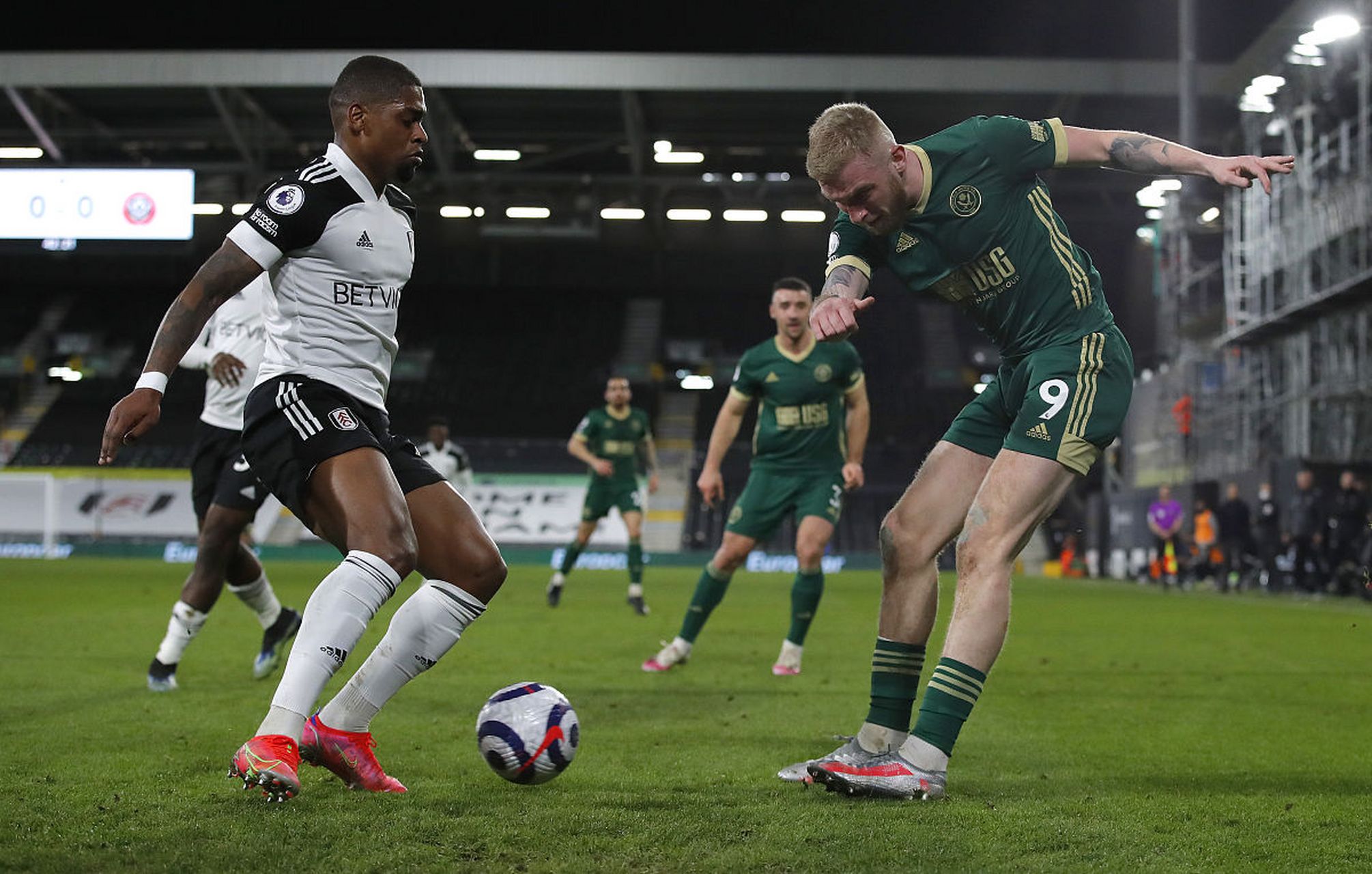 电讯报：前扑克牌手博德领导的财团获准优先竞标谢周三（电讯报：前职业扑克手博德领衔的财团获谢周三优先竞标资格）