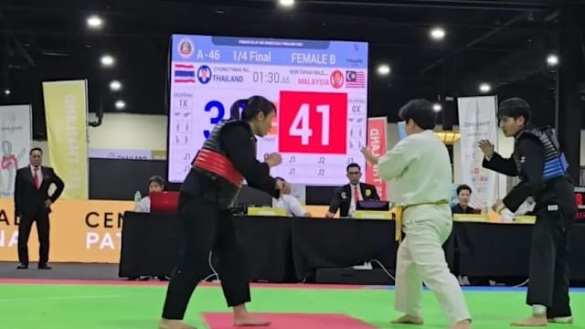 执教俱乐部前1000场场均积分前10：瓜迪奥拉第1，穆里尼奥第2（俱乐部执教前1000场场均积分TOP10：瓜迪奥拉居首，穆里尼奥次席）