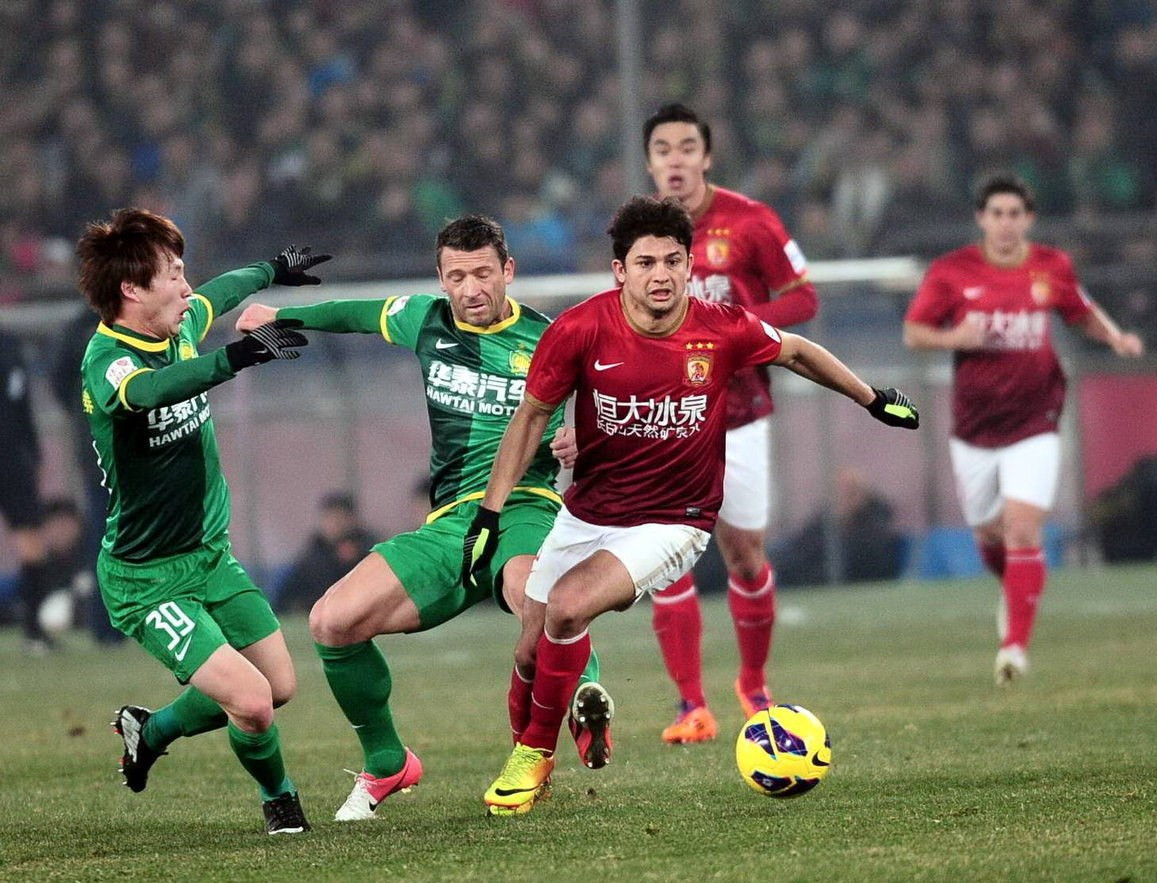 NBA战报：康宁汉姆29分8助，活塞138-135险胜热火（NBA快讯：康宁汉姆29分8助攻，活塞138-135力克热火）