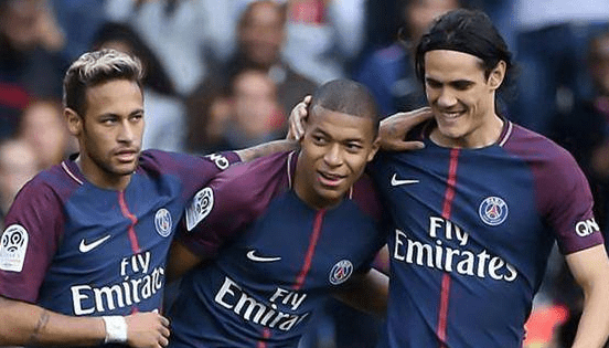 1射0正！利物浦亿元先生首发68分钟几乎隐形 数据惨淡态度更差（仅1射且0中目标，利物浦亿元先生首发68分钟几乎隐身：数据低迷，态度更糟）