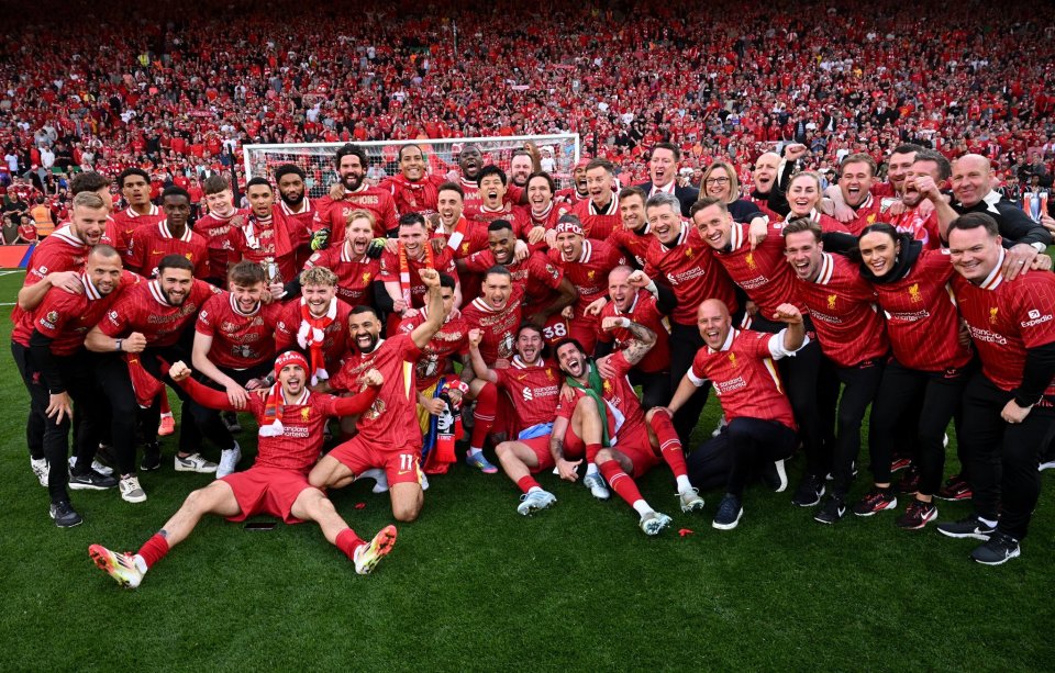 FIFA公布年度最佳候选：登贝莱、姆巴佩、凯恩在列（FIFA发布年度最佳提名名单：登贝莱、姆巴佩、凯恩入选）